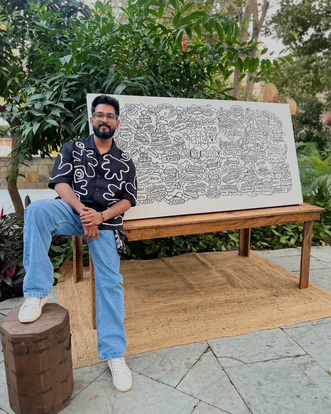 Live doodle board at a palace wedding